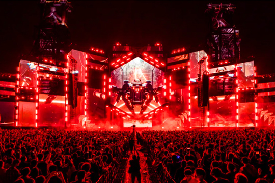 k1十年体育品牌新加坡ITC云仓启航，国际演艺市场的黑马强势突围！